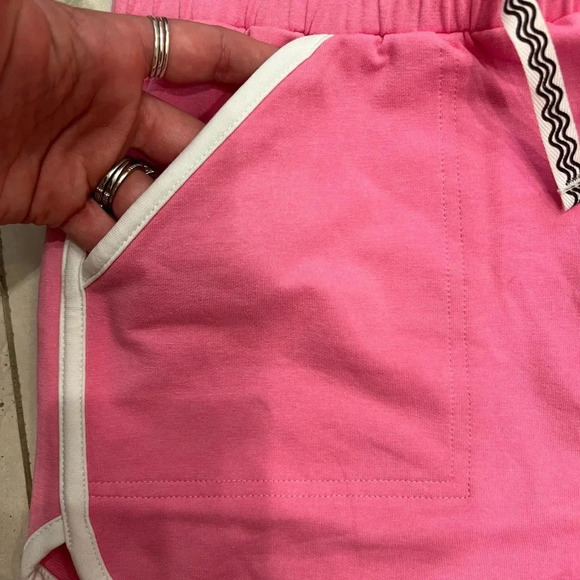 NWT feather 4 arrow Daisy Track Shorts in Prism Pink - Picture 7 of 9